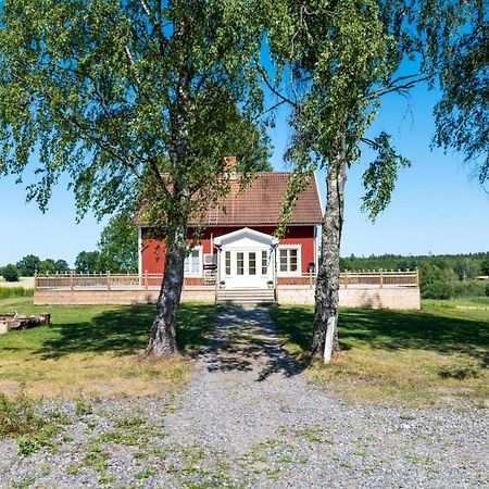 Gard Med Egen Sjoe Med Bryggbat, Nyrenoverat! 카트리네홀름 외부 사진