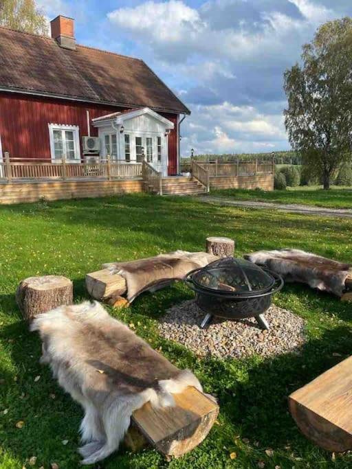 Gard Med Egen Sjoe Med Bryggbat, Nyrenoverat! 카트리네홀름 외부 사진